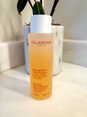 Clarins Orange One-Step Facial Cleanser for All Skin Types